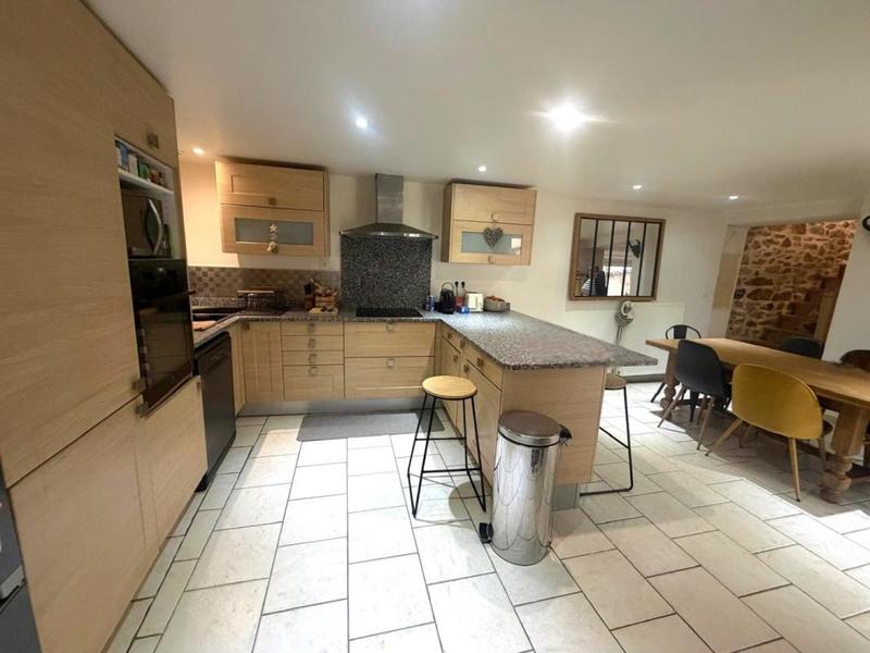 Maison - 127 m² - 5 pièces