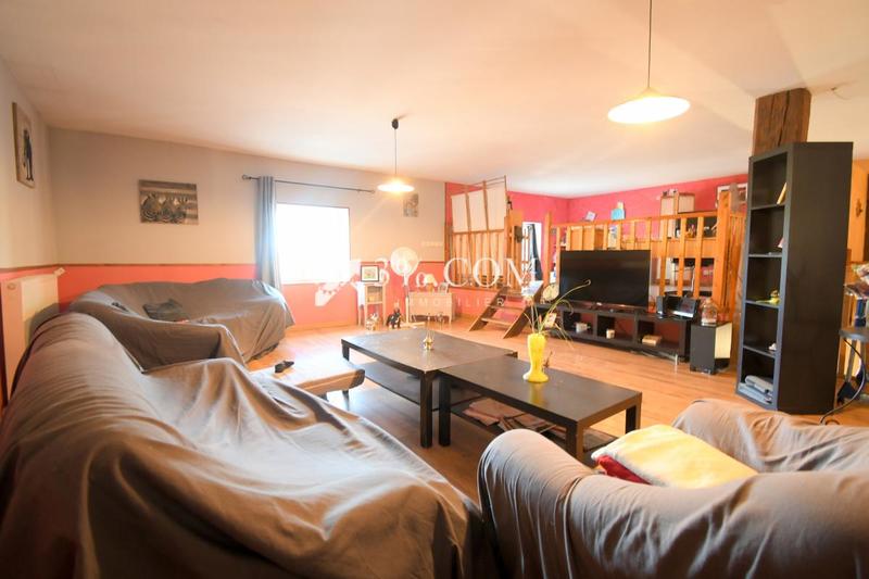 Maison de village - 390 m² - 7 pièces