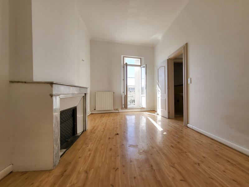 Maison - 219 m² - 8 pièces