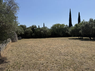 Terrain - 1 400 m²