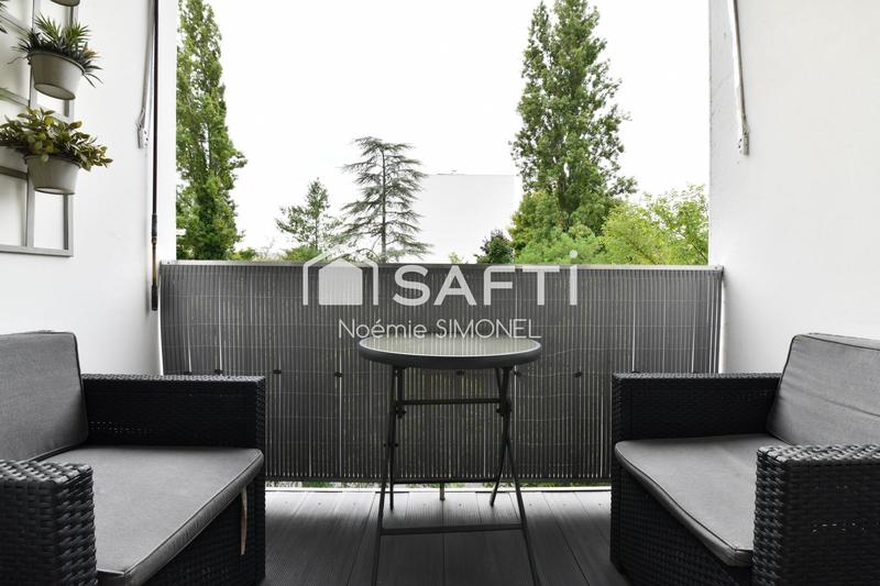 Appartement - 101 m² - 6 pièces