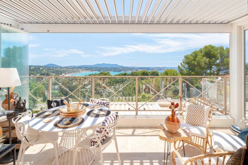 Penthouse - 174 m² - 5 pièces