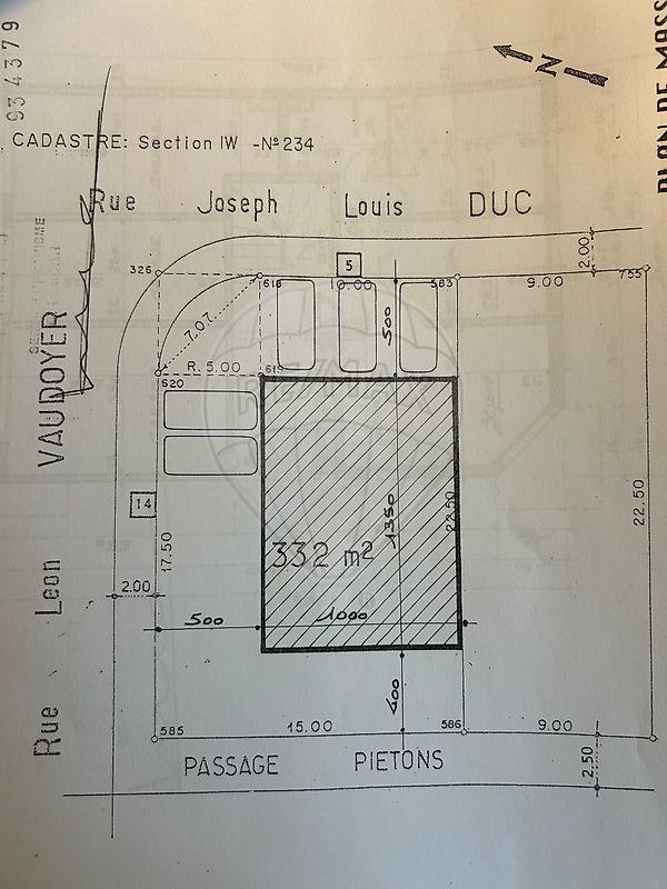 Immeuble - 373 m² - 17 pièces