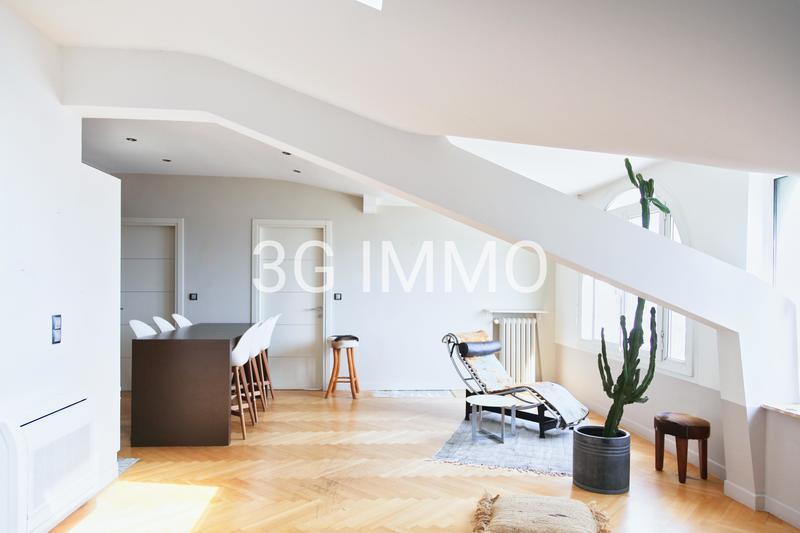 Appartement - 90 m² - 3 pièces