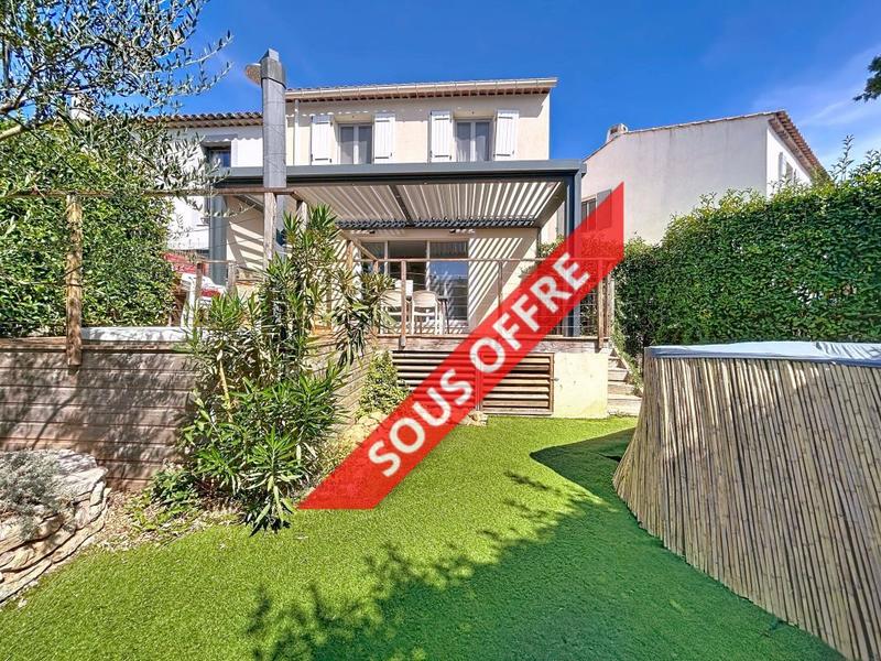 Maison - 76 m² - 4 pièces