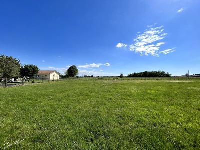 Terrain - 1 226 m²
