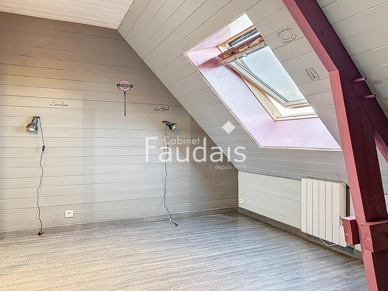 Maison - 117 m² - 6 pièces