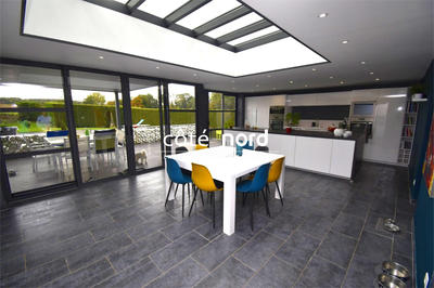 Villa - 198 m² - 7 pièces