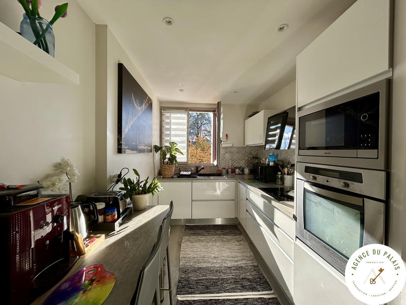 Appartement - 60 m² - 2 pièces