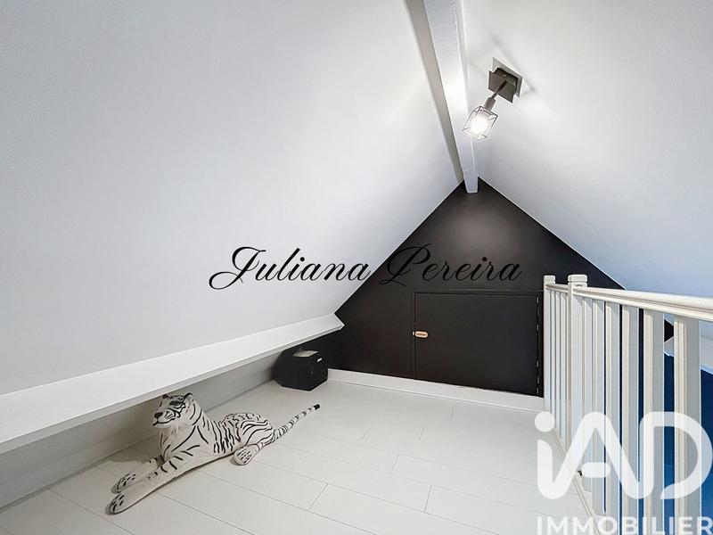 Maison - 180 m² - 7 pièces