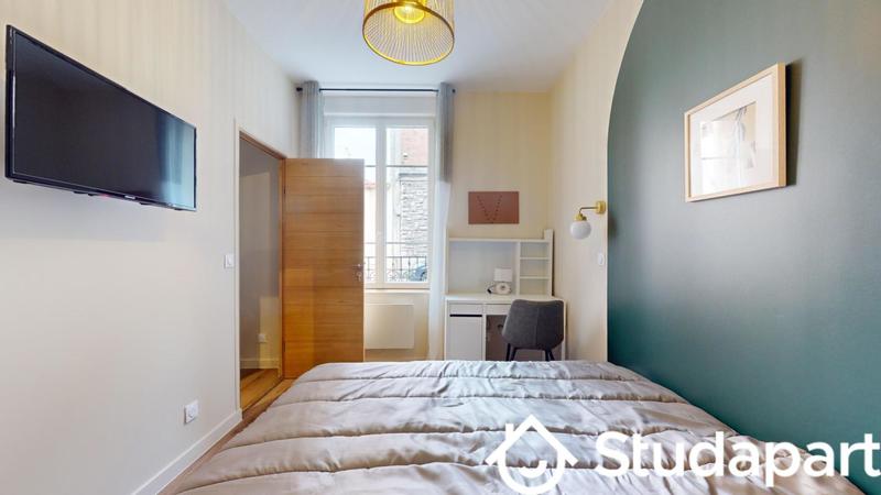 Chambre - 9 m² - 1 pièce