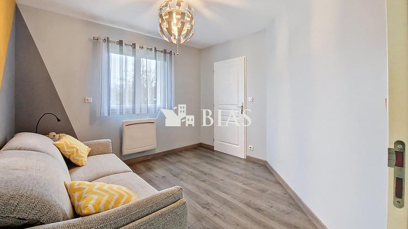 Maison - 146 m² - 6 pièces