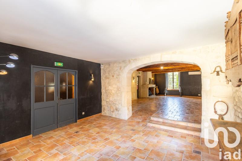 Maison - 325 m² - 9 pièces