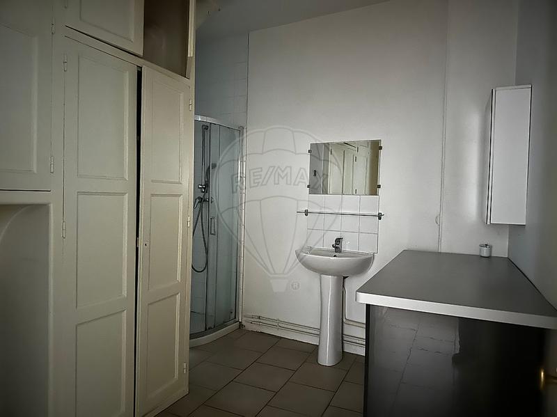 Immeuble - 380 m² - 14 pièces