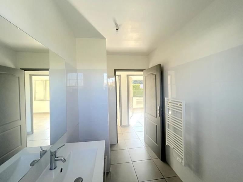 Maison - 74 m² - 4 pièces