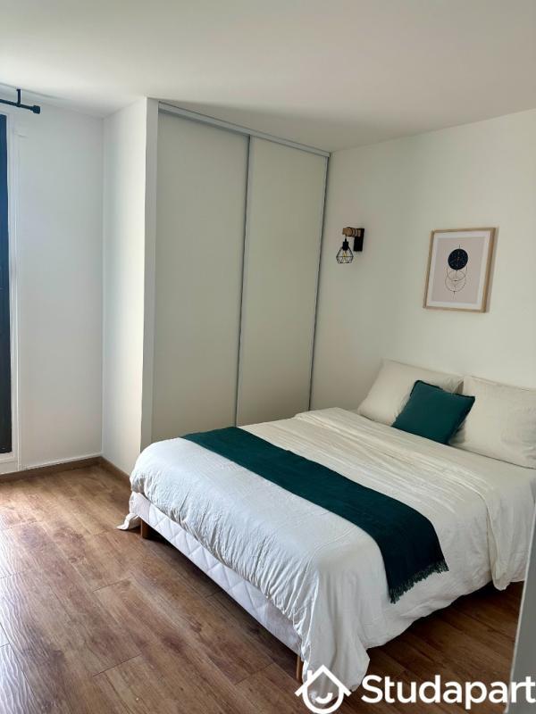 Chambre - 9 m² - 1 pièce
