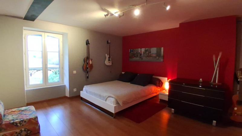 Maison - 343 m² - 9 pièces