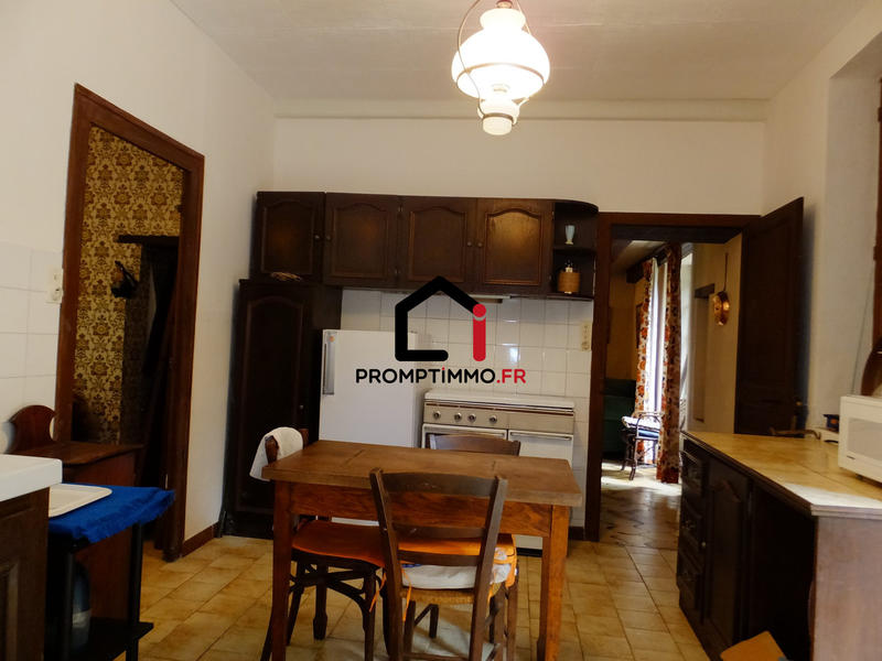 Maison - 94 m² - 5 pièces