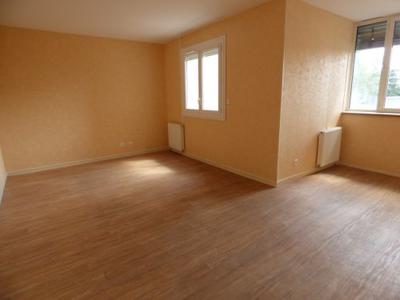 Appartement - 79 m² - 4 pièces