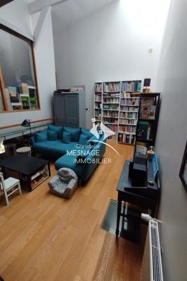 Loft - 168 m² - 6 pièces