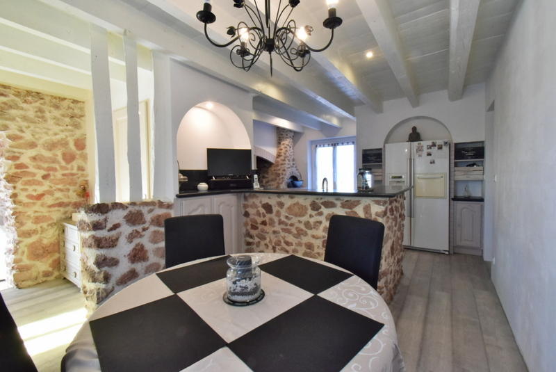 Maison - 160 m² - 5 pièces