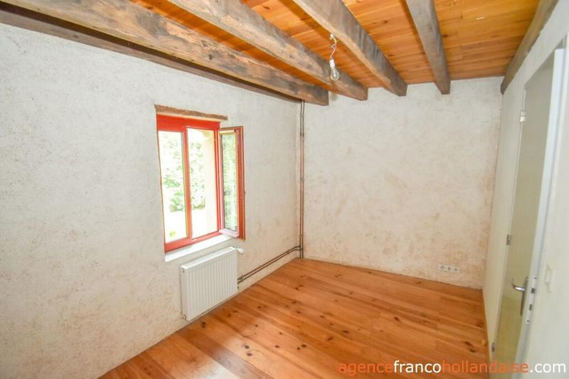 Maison - 112 m² - 9 pièces