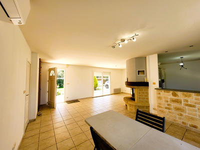 Maison - 120 m² - 5 pièces