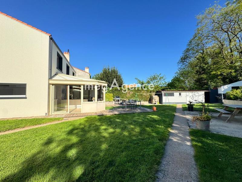 Maison - 131 m² - 6 pièces