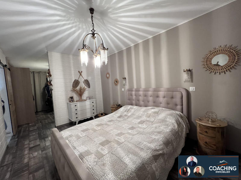 Maison - 179 m² - 7 pièces