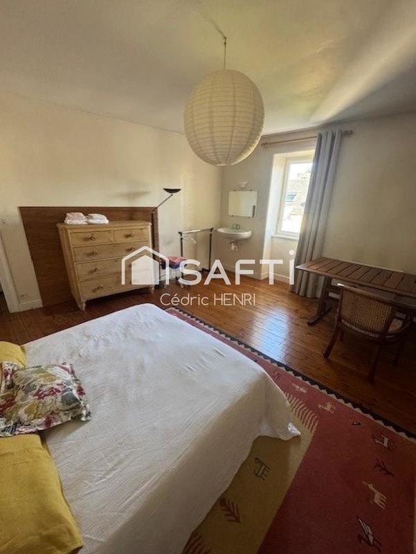 Maison - 192 m² - 10 pièces