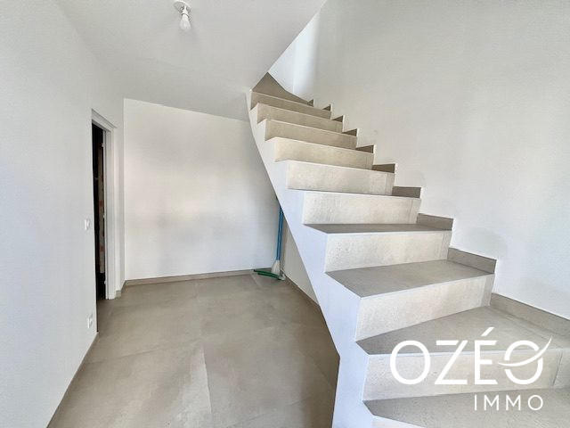 Appartement - 119 m² - 4 pièces