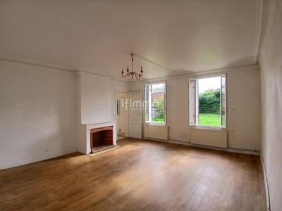 Maison - 111 m² - 4 pièces