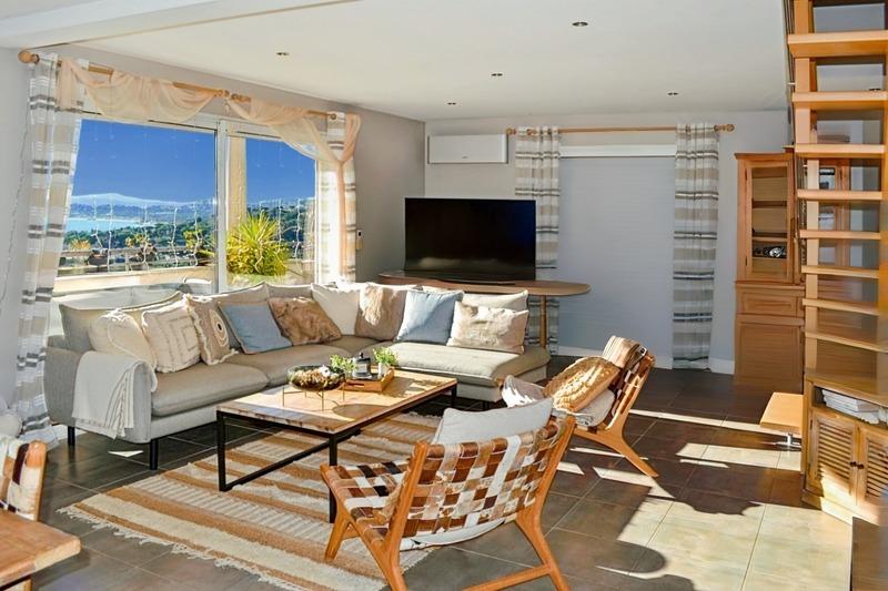 Appartement - 216 m² - 7 pièces