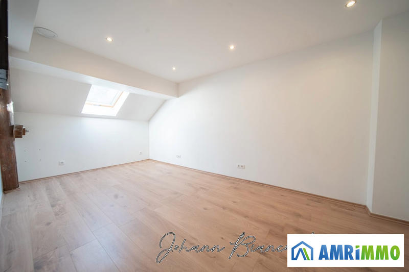 Maison - 144 m² - 5 pièces