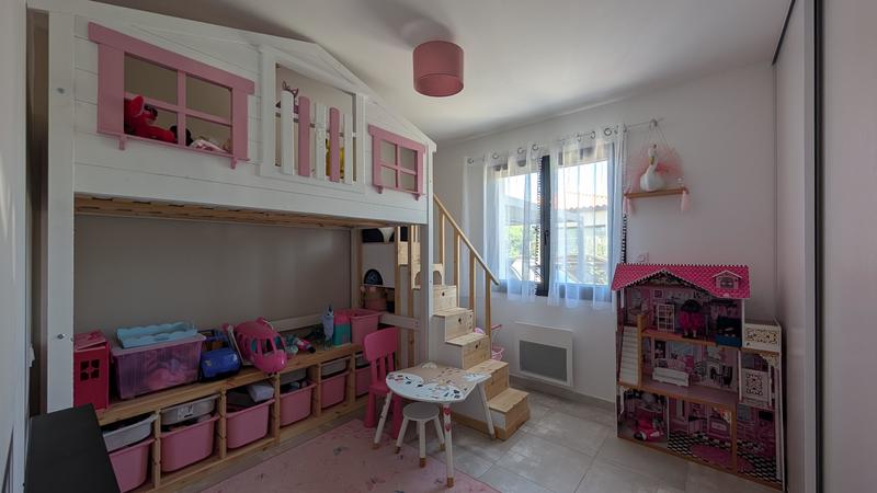 Villa - 200 m² - 7 pièces