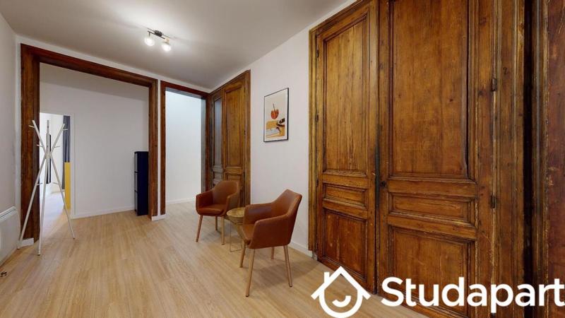 Chambre - 9 m² - 1 pièce