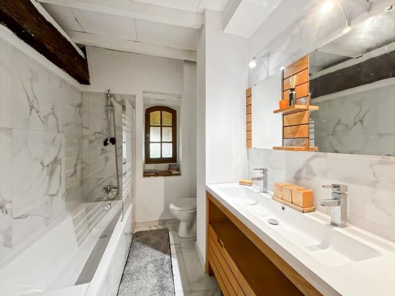 Ferme - 300 m² - 8 pièces