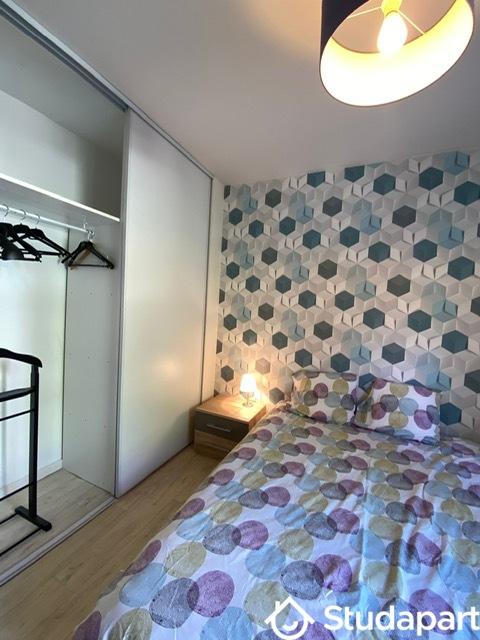 Chambre - 12 m² - 1 pièce