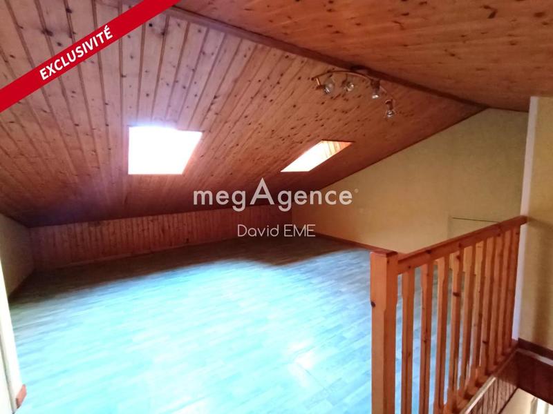 Maison traditionnelle - 131 m² - 6 pièces