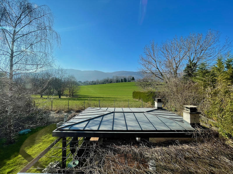 Propriété - 246 m² - 8 pièces