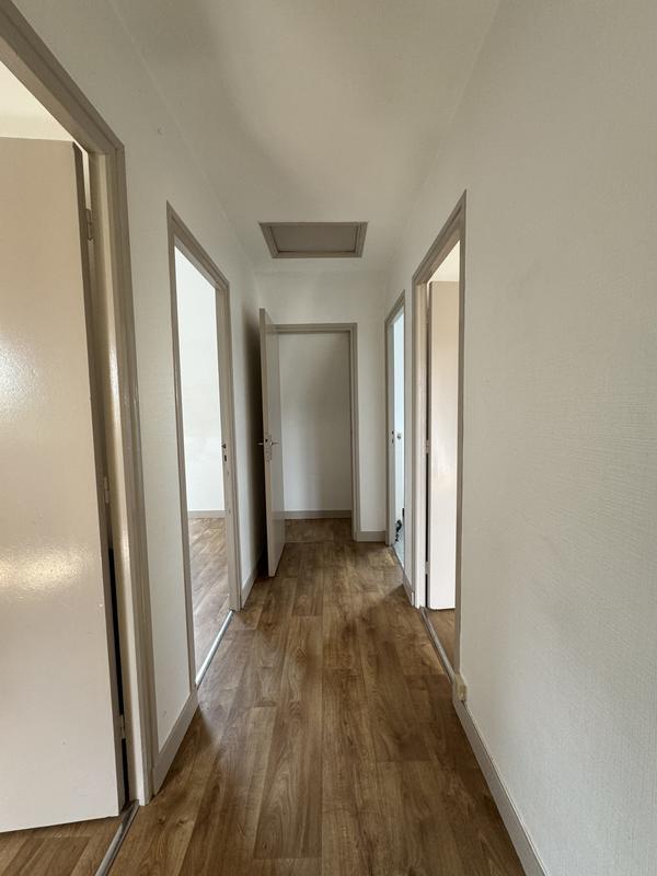 Maison - 89 m² - 5 pièces