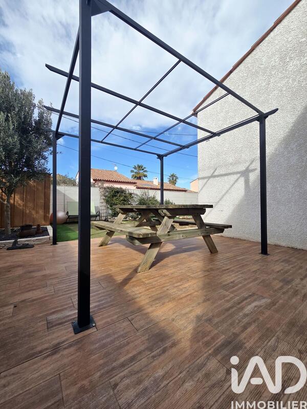 Maison - 102 m² - 5 pièces