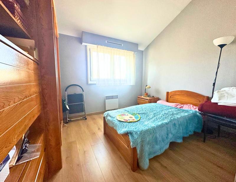 Maison - 93 m² - 5 pièces