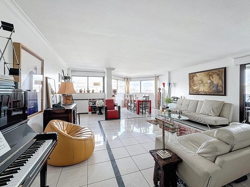 Appartement - 117 m² - 4 pièces