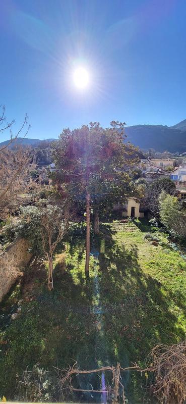 Maison - 246 m² - 10 pièces