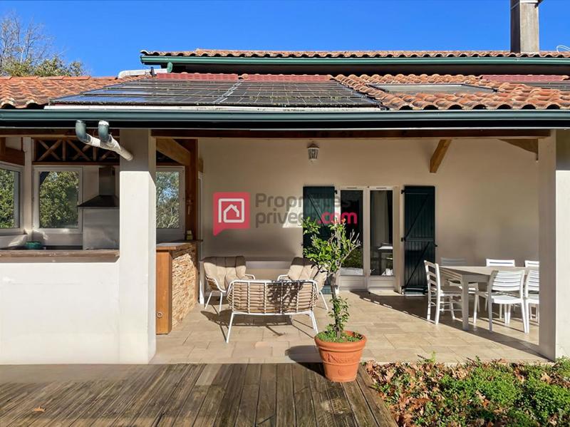 Maison - 168 m² - 6 pièces