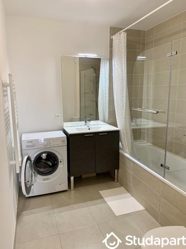 Chambre - 9 m² - 1 pièce