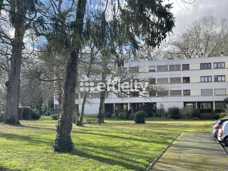 Appartement - 89 m² - 4 pièces