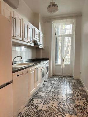 Appartement - 80 m² - 3 pièces