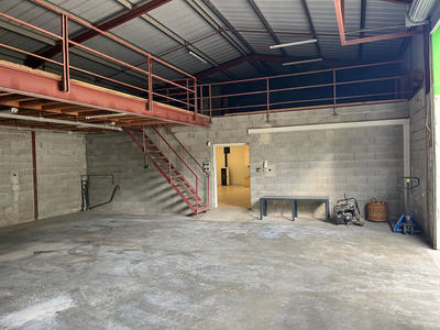 Local commercial - 162 m²